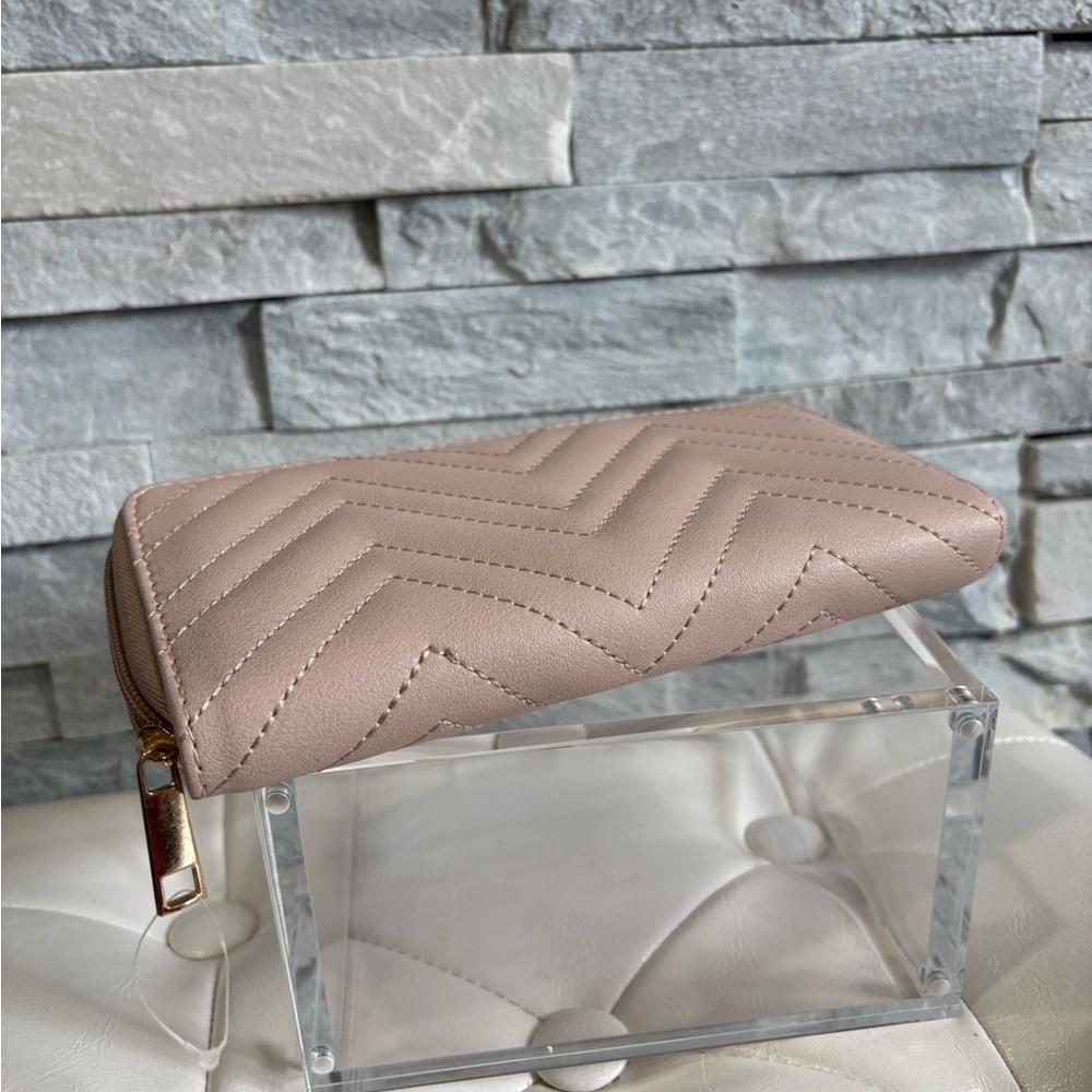 Women's Quilted Zip Wallet - Blush Pink